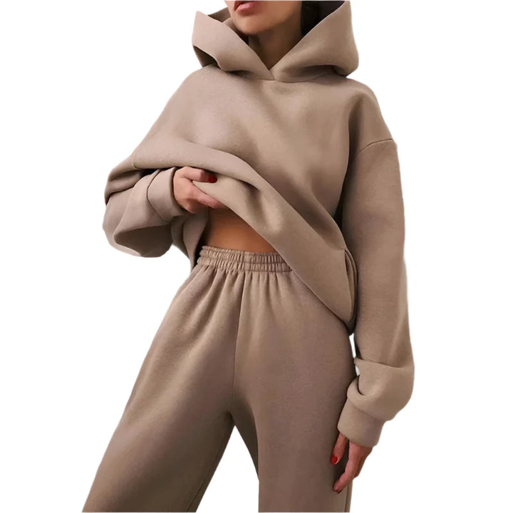 Cozy Up in Style Women's Autumn Tracksuit