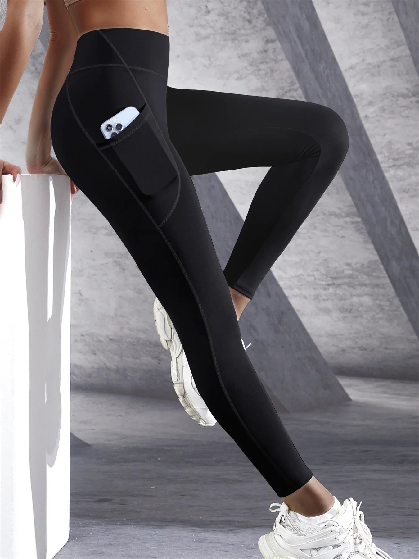 Elevate Your Workout Pocket Yoga Leggings