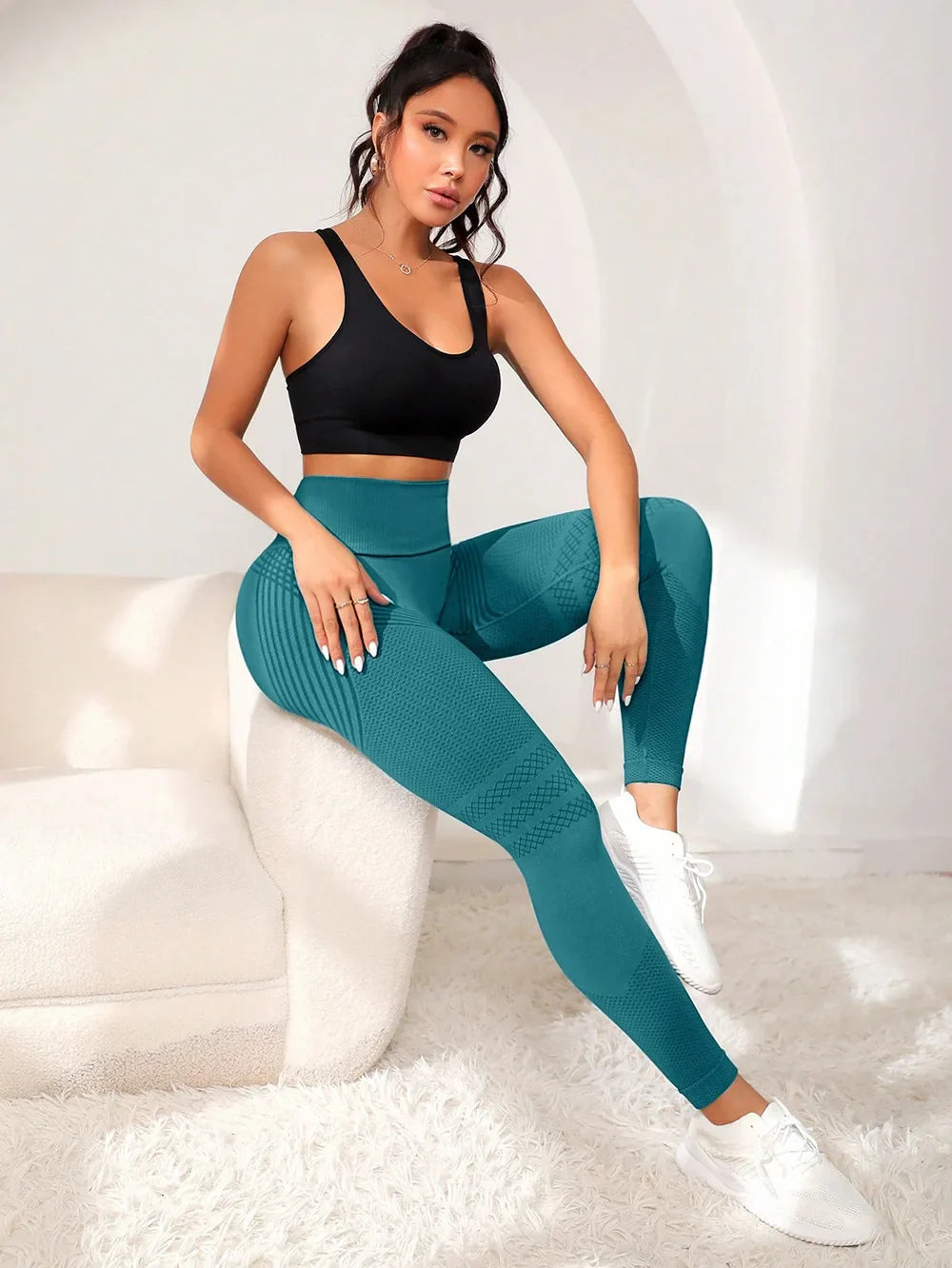 High Waisted Athletic Leggings with Sculpturing Effect